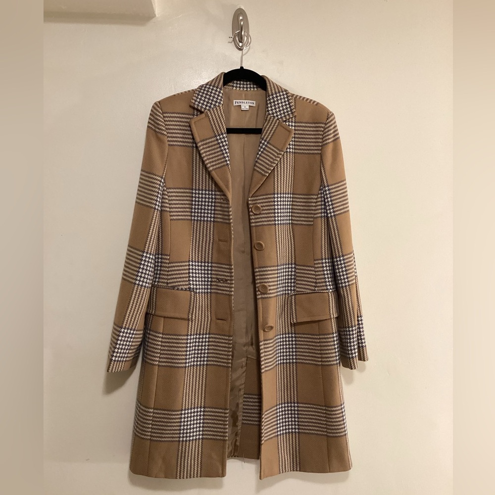 Pendleton Women's Plaid Lombard Wool Walker Coat - Picture 5 of 9